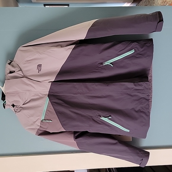 The North Face Jacket/Coat - Picture 1 of 10